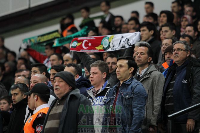 Akhisar Belediyespor;2 Çaykur Rizespor;3